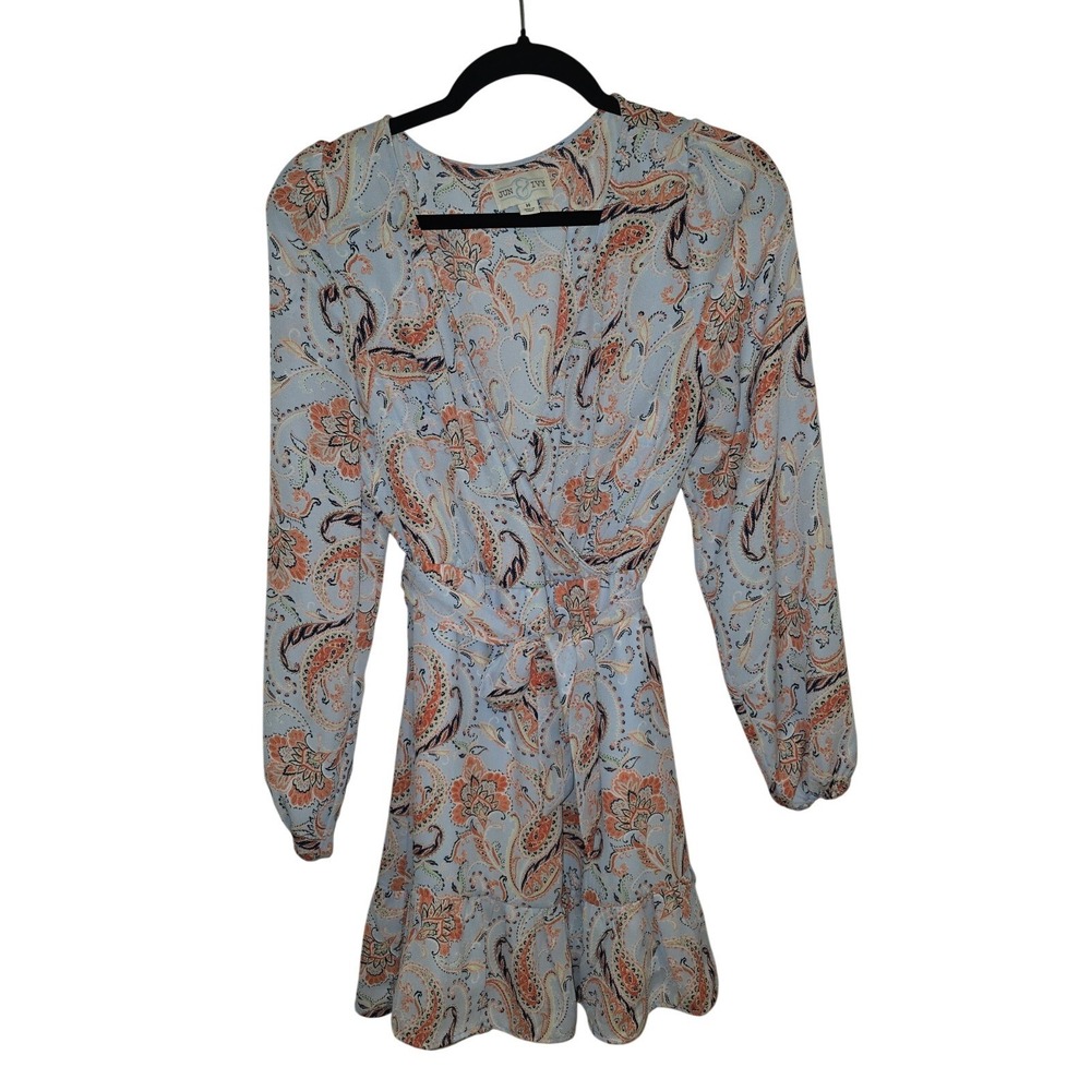 Jun And Ivy Dress Cross Front Floral Fairy Flutter Sz M abv knee soft periwinkle